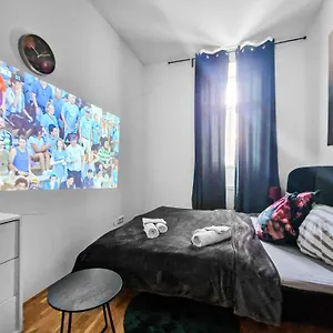  Apartment N-west
